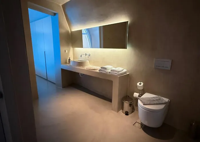 Aesthesis Boutique *