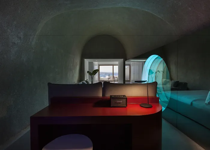 Aesthesis Boutique Firostefani