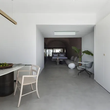 Aesthesis Boutique ヴィラ フィロステファニ